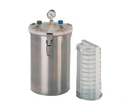 Anaerobic containers