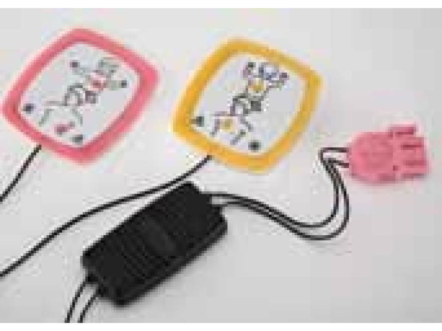Nhradn elektrody pro defibrilaci se snenou dodvkou energie pro kojence / dti