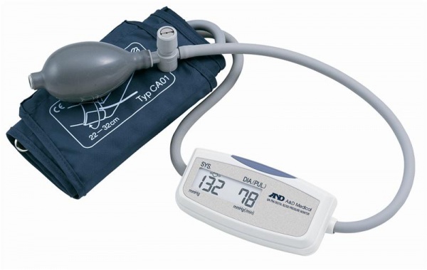 Tonometr UA-704 - mi krevnho tlaku